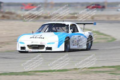 media/Oct-25-2025-CalClub SCCA (Sat) [[34c778dfbe]]/Group 3/Qualifying/